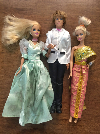 クラビ タイ王国 1 月 16 日 17 年 1 月 16 日クラビ タイでのピンクの背景にバービーの人形の女の子のファッション の写真素材 画像素材 Image クラビ タイ王国 1 月 16 日 17 年 1 月 16 日クラビ タイでのピンクの背景にバービーの人形の女の子のファッション の写真素材 画像素材 Image