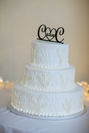 Gateau De Mariage Sur Le Theme Table De Plage A Un Vrai Mariage Banque D Images Et Photos Libres De Droits Image