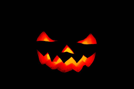 黒の背景にジャック O ランタン ハロウィーン恐ろしい笑顔 の写真素材 画像素材 Image