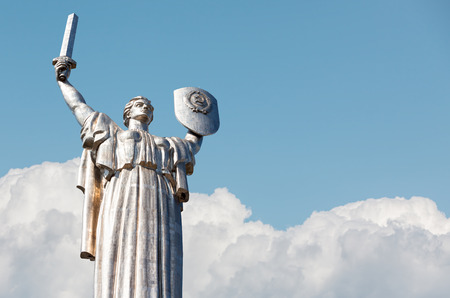 ウクライナ キエフの大祖国戦争の美術館でキエフの母祖国記念碑 の写真素材 画像素材 Image