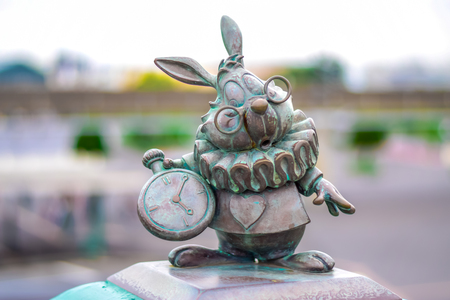 東京ディズニー リゾート 浦安 日本 千葉県ウサギ キャラクター像 の写真素材 画像素材 Image