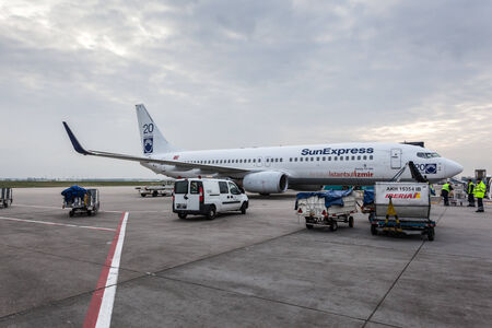 フランクフルト国際空港 フランクフルト 12 月 6 日 エア カナダ タイ Thomas 料理飛行機 14 年 12 月 6 日にフランクフルト マイン ドイツ の写真素材 画像素材 Image フランクフルト国際空港 フランクフルト 12 月 6 日 エア カナダ タイ Thomas 料理飛行機 14 年 12 月 6 日にフランクフルト マイン ドイツ の写真素材 画像素材 Image