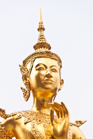タイのピッサヌロークでのチンナラート仏彫刻。タイで最も美しい仏像