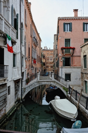 ヴェネツィアの街並み 運河と 民家の外観表示します の写真素材 画像素材 Image ヴェネツィアの街並み 運河と 民家の外観表示します の写真素材 画像素材 Image