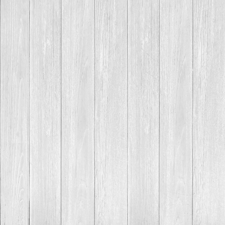 ancho//fondo//alto Atril madera El atril dispone de una pesta/ña para poderlo posicionar en diferentes /ángulos. edidas : 33 * 27 * 22 cms En madera de pino macizo en crudo