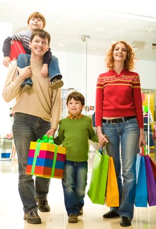modern family going shopping in trade center before christmas stock photo picture and royalty free image image 3883184 - Modern Family Christmas modern family going shopping in trade center before christmas stock photo picture and royalty free image image 3883184 - Modern Family Christmas