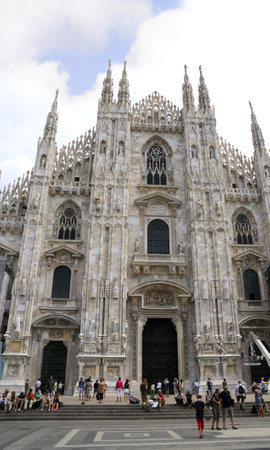 北イタリアのミラノ大聖堂のファサード の写真素材 画像素材 Image