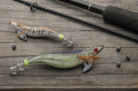 木製の背景疑似餌釣りタックル イカ の写真素材 画像素材 Image