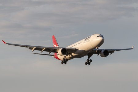 Melbourne, australia - november 8, 2014: qantas airbus a330-303 airliner vh-qpi on approach to land at melbourne international airport.