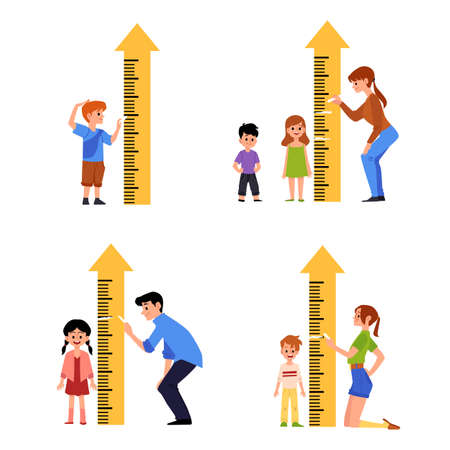 Kid hoogte maatregel grafieken set - kleine cartoon kinderen staan door liniaal voor groeimeting door ouder. geïsoleerde vlakke afbeelding op witte achtergrond. Stockfoto