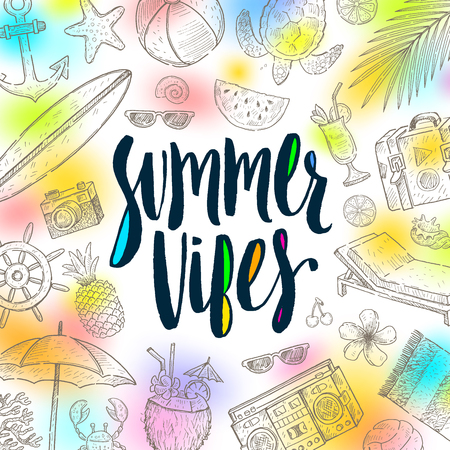 太陽と楽しい 手描き書道 夏休み 海辺での休暇はベクトル イラストです ビーチ アイテムは 熱帯の海の海岸のサーフボード のイラスト素材 ベクタ Image