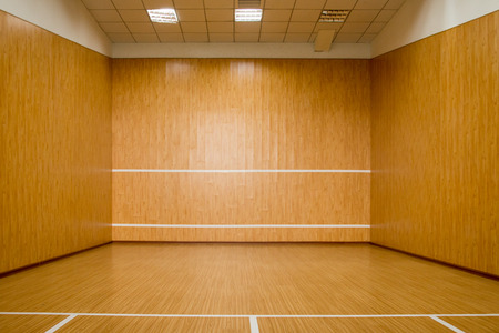 The squash court, pure wood floor - 30629170