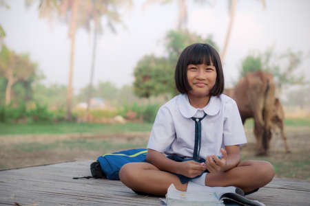 田舎 女子高 田舎の女子高生の子供たち。の写真素材・画像素材 Image 156692997