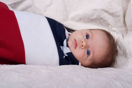 このかわいい赤ちゃんを表します 7 月 4 日独立記念日 アメリカはすべての赤ちゃんを保護をアメリカ合衆国で生まれた の写真素材 画像素材 Image このかわいい赤ちゃんを表します 7 月 4 日独立記念日 アメリカはすべての赤ちゃんを保護をアメリカ合衆国で生まれた の写真素材 画像素材 Image