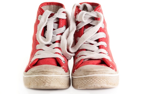 Grau Spitze Schuhe über weiße isoliert nach vorne Grau Spitze Schuhe über weiße isoliert nach vorne