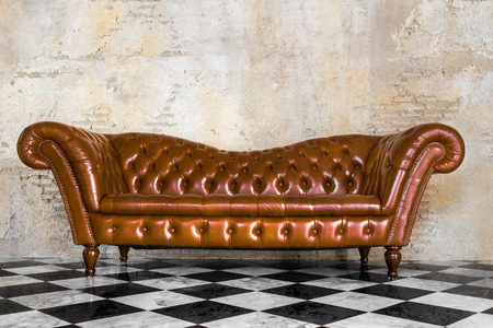 kuhle dekoration polstermoebel leder, vintage style of interior decoration the leather sofa with black, Innenarchitektur