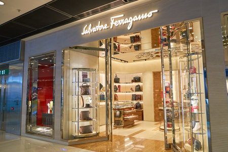ferragamo outlet locations