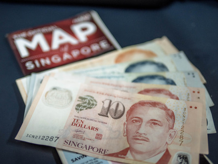 シンガポールドル シンガポールドル 136.64ドル分 硬貨コイン紙幣セット 外国