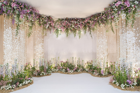 Fondo De La Boda Con Flores Y Decoración De La Boda Fotos Retratos Imágenes Y Fotografía De Archivo Libres De Derecho Image 76996103
