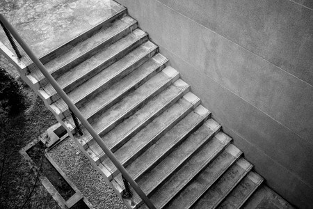 Hellraum - Moderne Geometrische Treppe Mit Weißen Wänden Lizenzfreie ... Treppenhaus architektur detail
Treppenhaus architektur detail
Hellraum - Moderne Geometrische Treppe Mit Weißen Wänden Lizenzfreie ...