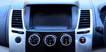 現代の車の内装のエアコン コントロール パネル の写真素材 画像素材 Image 現代の車の内装のエアコン コントロール パネル の写真素材 画像素材 Image