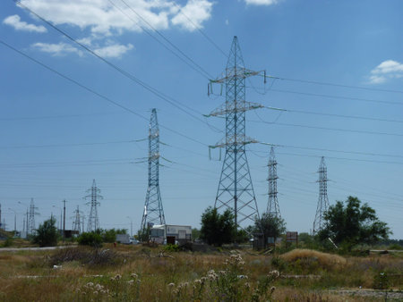 Risultati immagini per immagine di linee elettriche