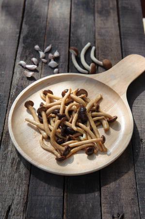 中国野菜粥として祭り フライは混合野菜提供おかずです ロースト カボチャ カーネルをトッピング 揚げキノコ もやし キャベツを務めた側ディスク豆キャベツ 甘い大根 漬物 の写真素材 画像素材 Image 中国野菜粥として祭り フライは混合野菜提供おかずです ロースト カボチャ カーネルをトッピング 揚げキノコ もやし キャベツを務めた側ディスク豆キャベツ 甘い大根 漬物 の写真素材 画像素材 Image