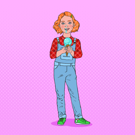 おいしいアイスクリームを食べるポップアート小さな女の子 かわいい幸せな子供は冷たいデザートを味わいます ベクトルのイラストのイラスト素材 ベクタ Image