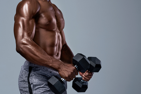 明確に定義された筋肉腹筋連体修飾ウェイトと筋肉黒人アフリカ の写真素材 画像素材 Image 明確に定義された筋肉腹筋連体修飾ウェイトと筋肉黒人アフリカ の写真素材 画像素材 Image