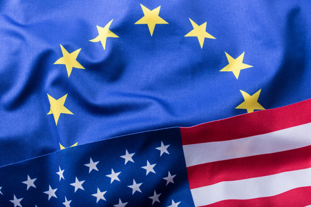 米国と欧州連合のフラグです アメリカの国旗と Eu 旗 星の内部フラグを設定します 世界フラグの概念 の写真素材 画像素材 Image 米国と欧州連合のフラグです アメリカの国旗と Eu 旗 星の内部フラグを設定します 世界フラグの概念 の写真素材 画像素材 Image