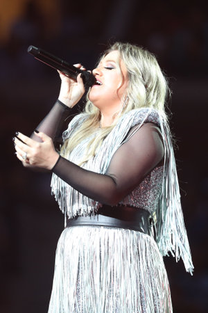 New York - August 27, 2018: Grammy Award Winning Superstar Kelly Clarkson Sings During 2018 Us Open Opening Night Act At National Tennis Center In New York